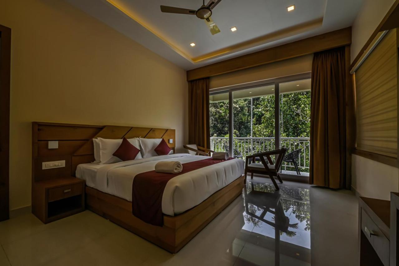 Hotel Aveda Munnar Mountains And Mist Esterno foto