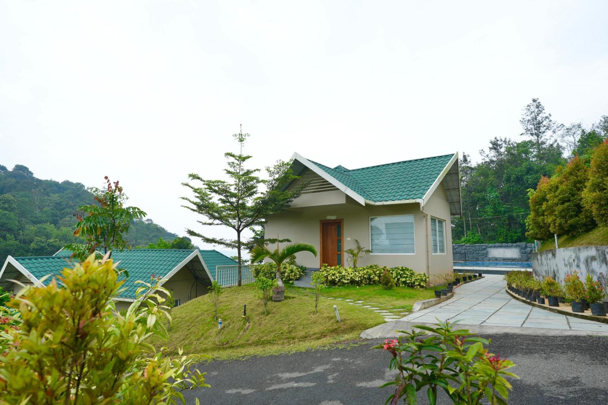 Hotel Aveda Munnar Mountains And Mist Esterno foto